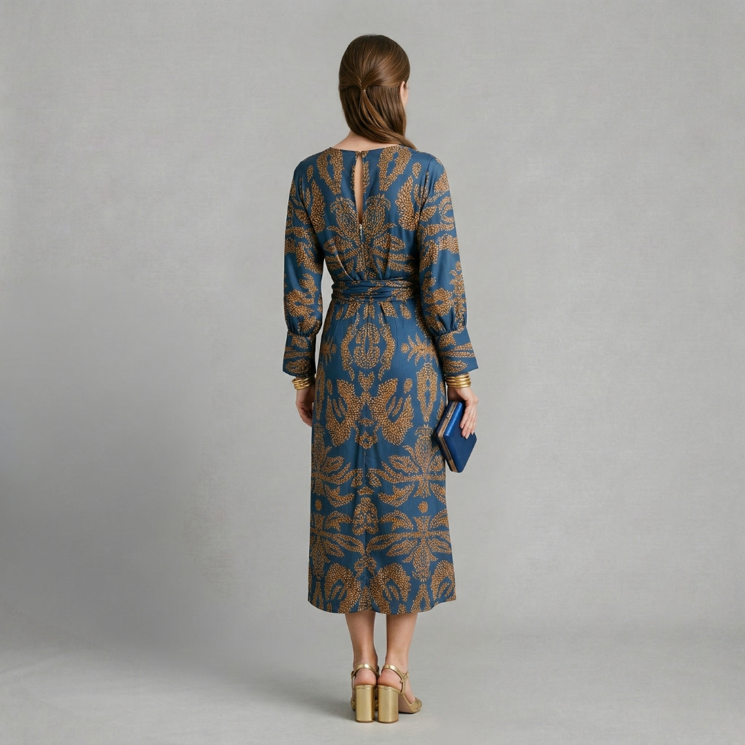 Madeline - Elegant printed midi dress with flattering twist detail