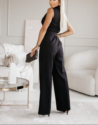 Lily | Women's Elegant Sleeveless Jumpsuit 1