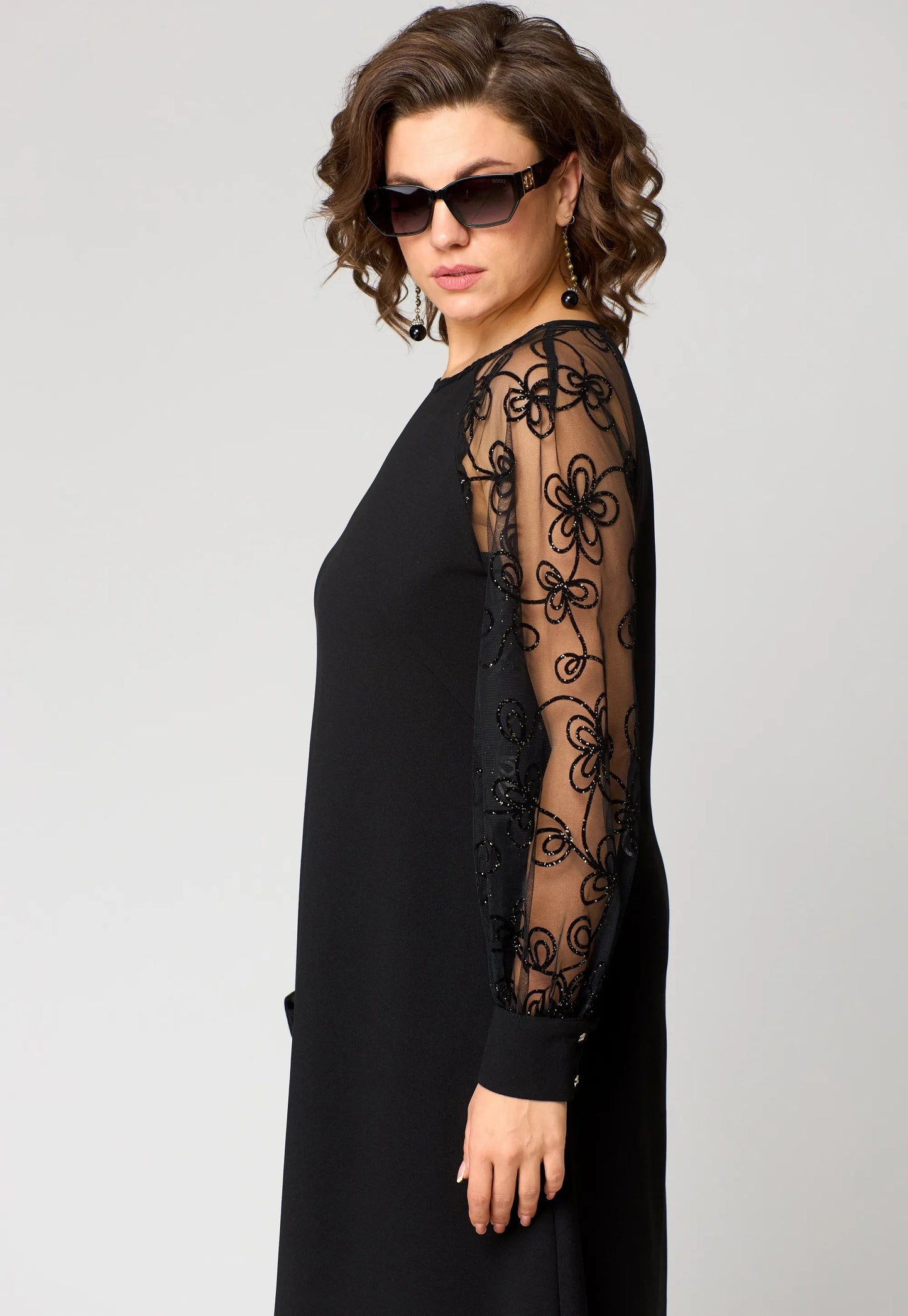 Lily | Women's Lace Dress with Long Sleeves 3