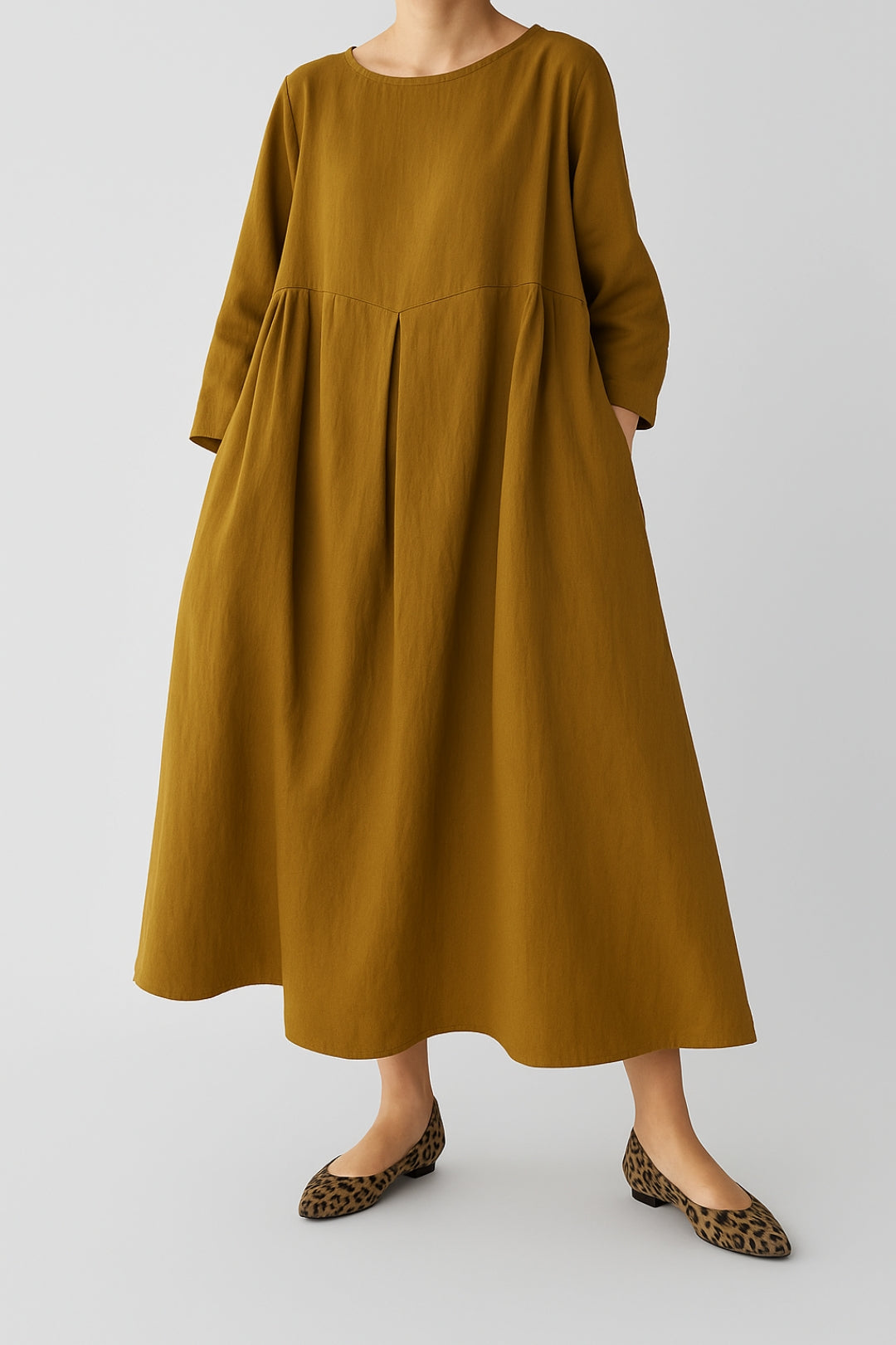 Lily | Women's Midi Dress Relaxed Fit with Front Pleats 2