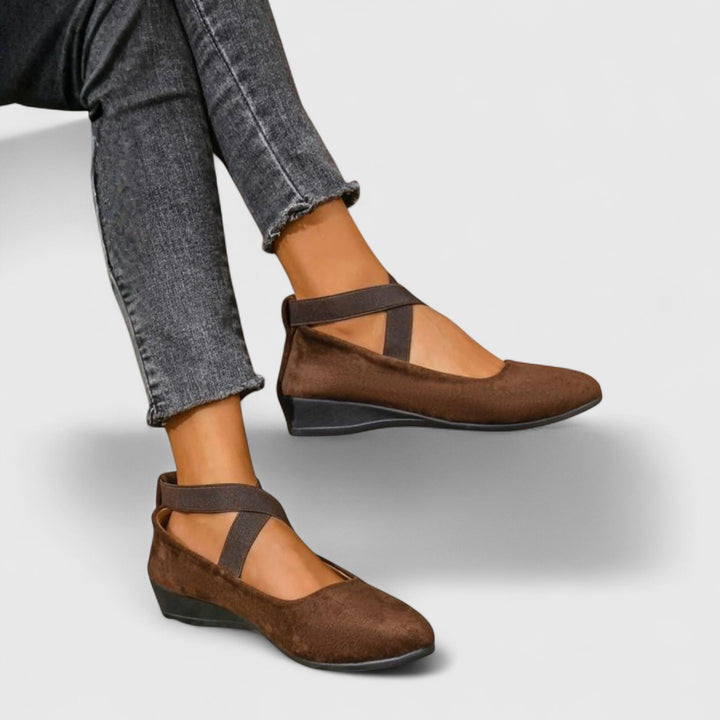 Lily | Women's Orthopedic Shoes Comfortable Slip-On 2