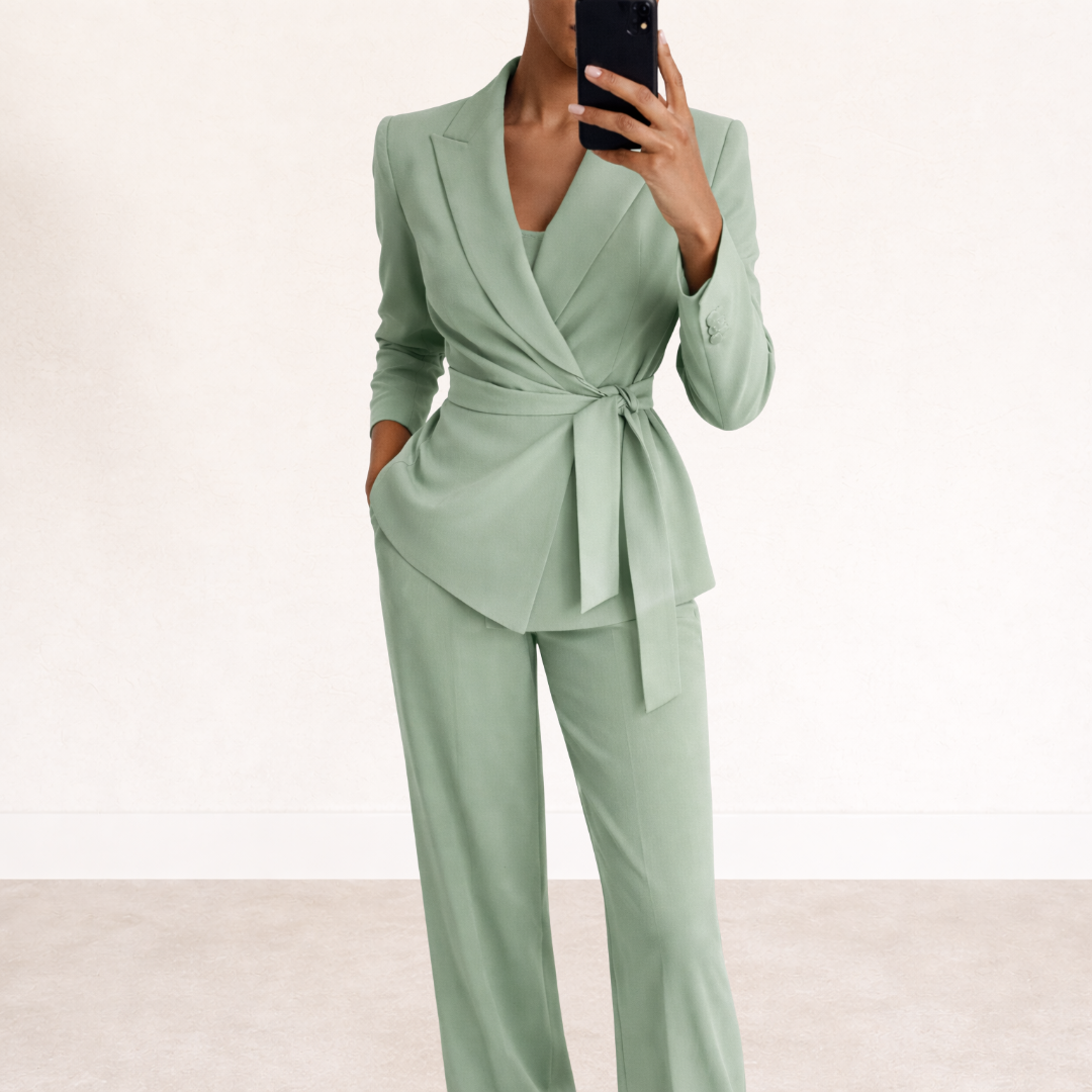 Lily | Women's Suit with Wide Trousers 0