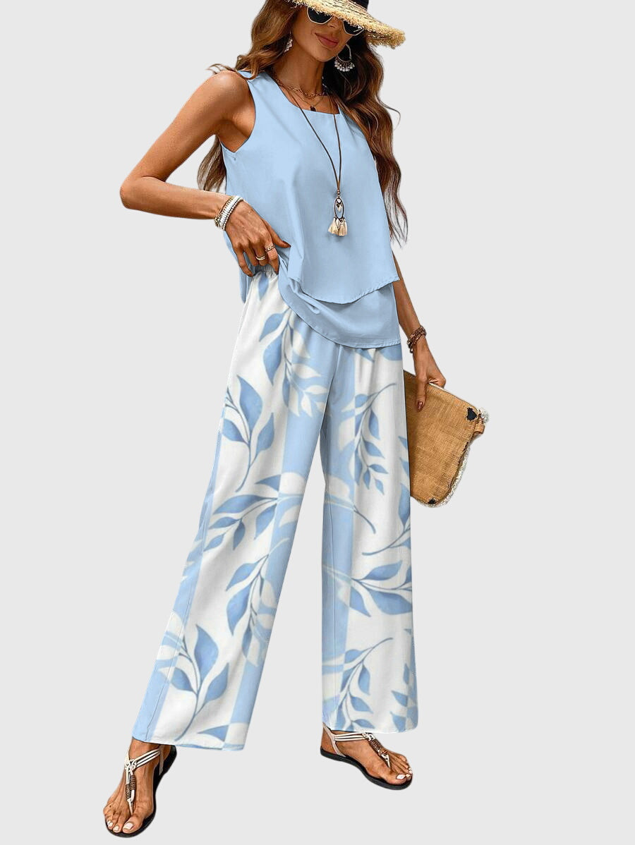Lily | Women's Two Piece Summer Outfit with Square Neckline 1