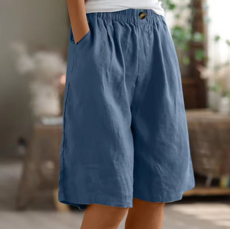 Olivia | Women's Shorts Relaxed Fit Mid-Thigh 3